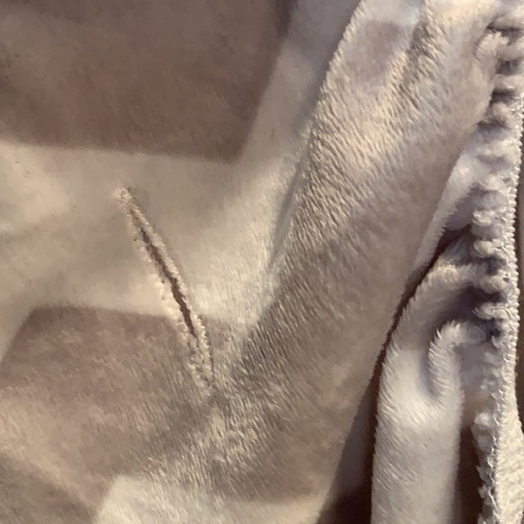 Summer Infant White Gray Chevron Soft Diaper Changing Table Fitted Sheet Cover - Picture 3 of 4